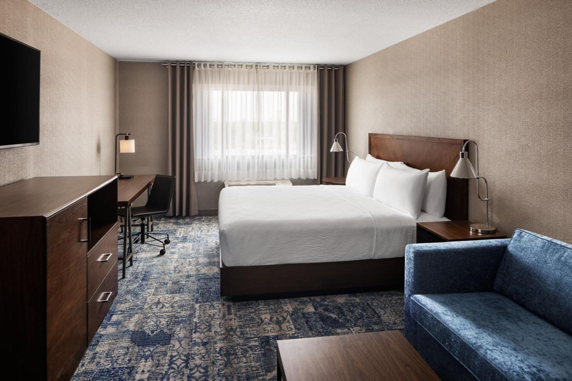 Four Points By Sheraton Edmonton South Bagian luar foto