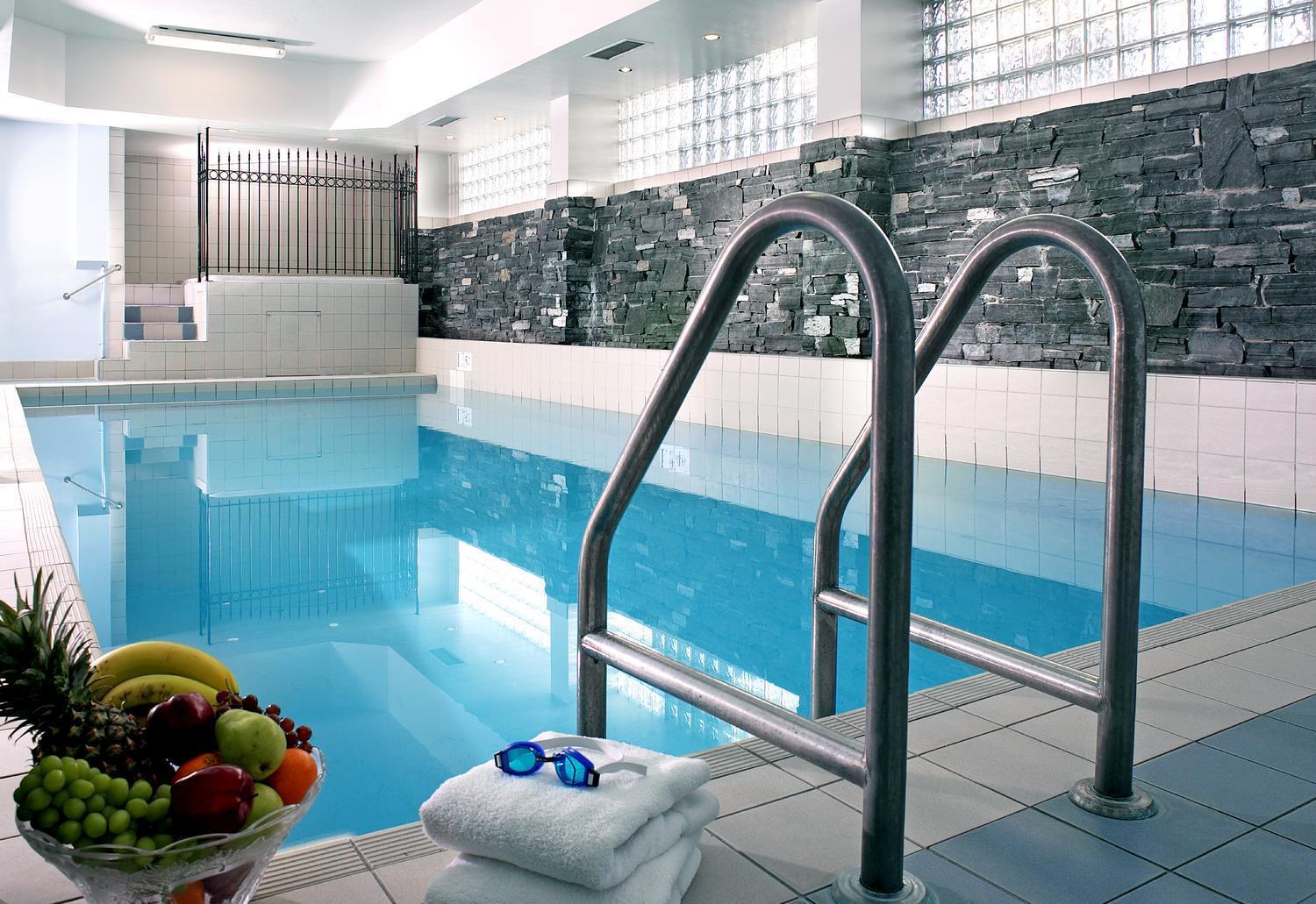 Four Points By Sheraton Edmonton South Bagian luar foto