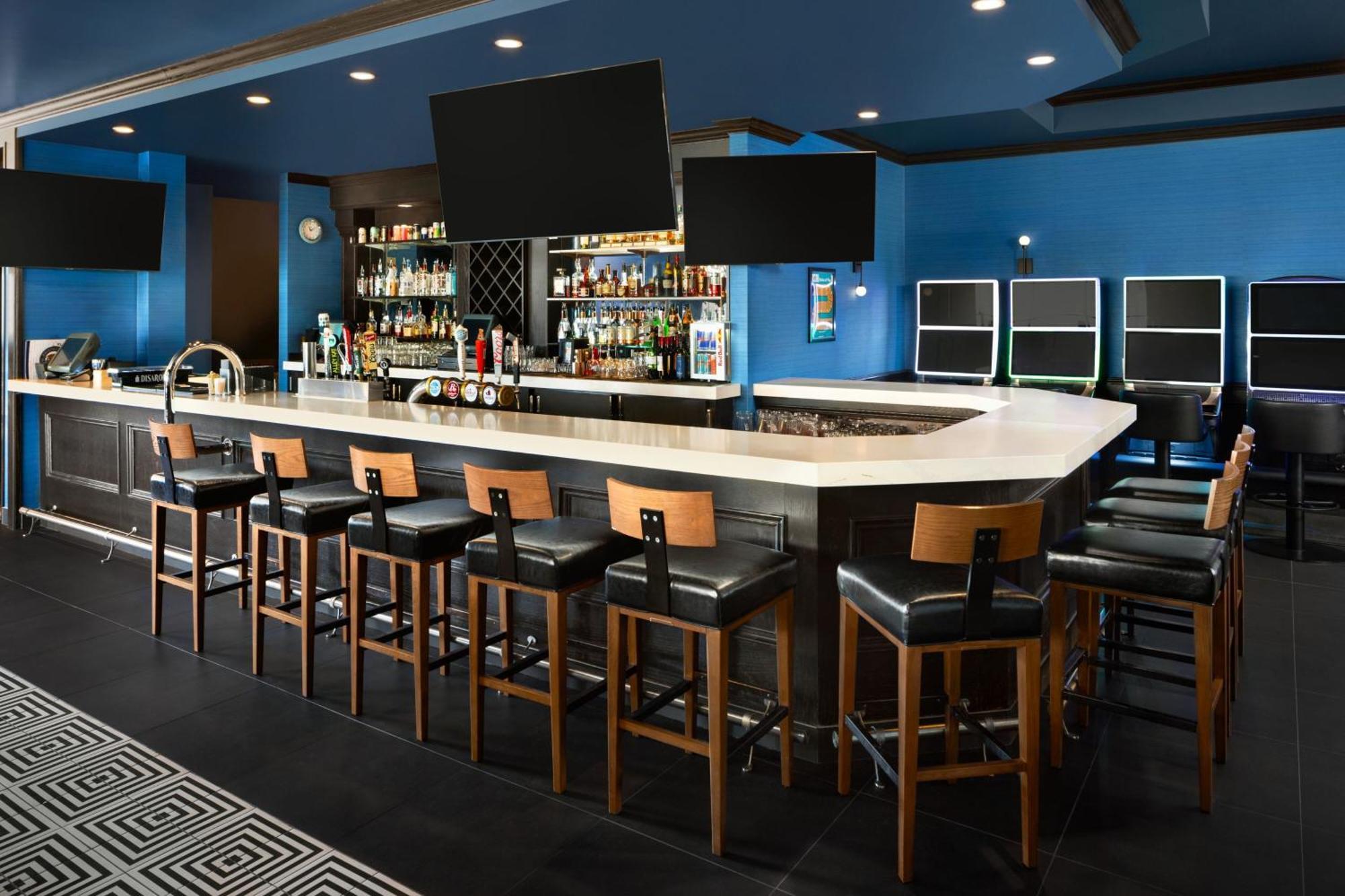 Four Points By Sheraton Edmonton South Bagian luar foto